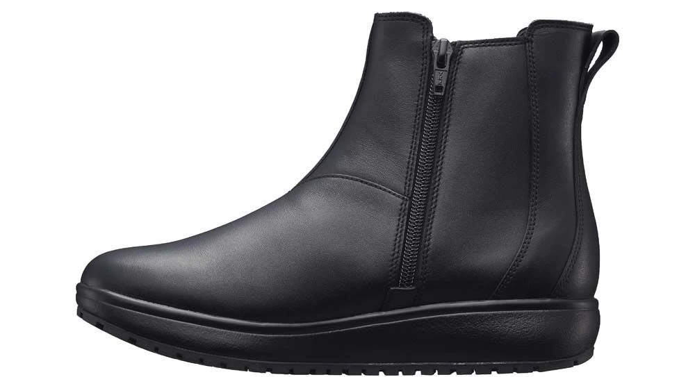London III Black
